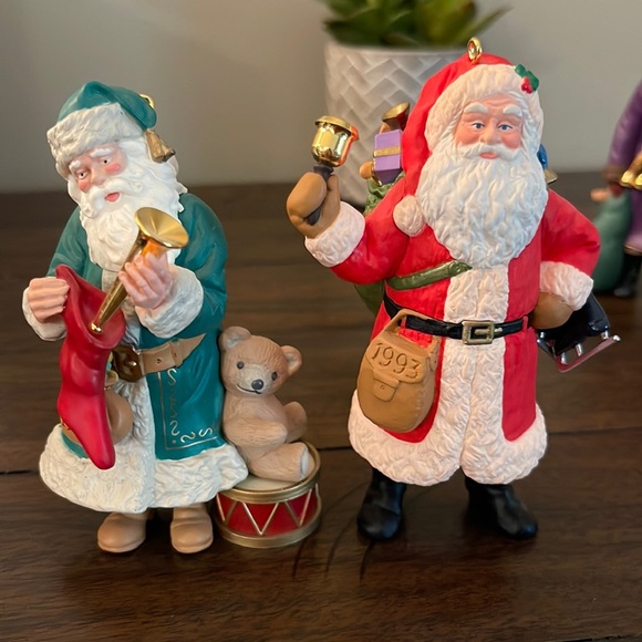 Vintage Hallmark Collector's Series "Merry Old Santa" - Picture 13 of 16